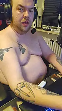 Snapshot of PupW0lfy chatting on 4, 2, 2026 PupW0lfy online show from 4, 2, 2026