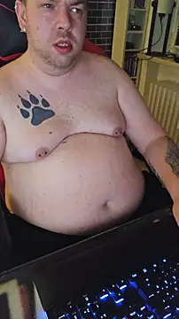 Snapshot of PupW0lfy chatting on 13, 2, 2026 PupW0lfy online show from 13, 2, 2026