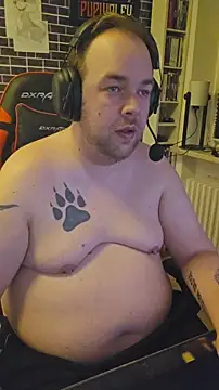 Snapshot of PupW0lfy chatting on 21, 2, 2026 PupW0lfy online show from 21, 2, 2026