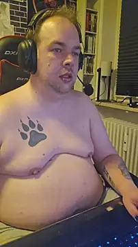 Snapshot of PupW0lfy chatting on 23, 2, 2026 PupW0lfy online show from 23, 2, 2026