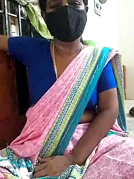 Snapshot of Tamil--Rani chatting on 13, 12, 2024 Tamil--Rani online show from 13, 12, 2024