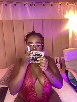 Snapshot of Britanymooree chatting on 12, 3, 2026 Britanymooree online show from 12, 3, 2026