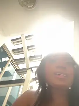 Snapshot of Britanymooree chatting on 20, 4, 2026 Britanymooree online show from 20, 4, 2026