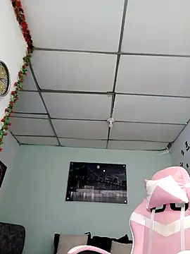 Snapshot of Magica_lorena chatting on 9, 9, 2025 Magica lorena online show from 9, 9, 2025