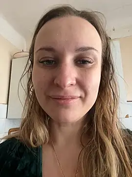 Snapshot of OlgaBuzzz chatting on 13, 1, 2025 OlgaBuzzz online show from 13, 1, 2025