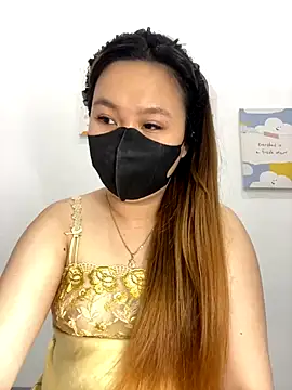 Snapshot of Odette68 chatting on 26, 10, 2025 Odette68 online show from 26, 10, 2025