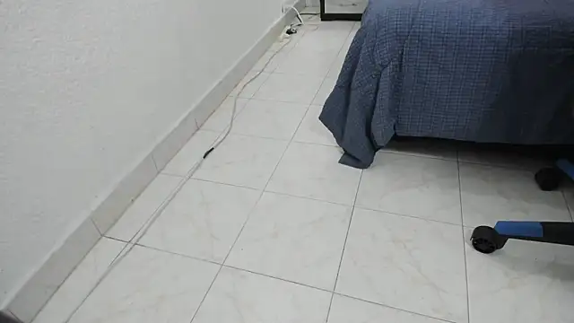 Snapshot of Debora_brown chatting on 8, 1, 2025 Debora brown online show from 8, 1, 2025