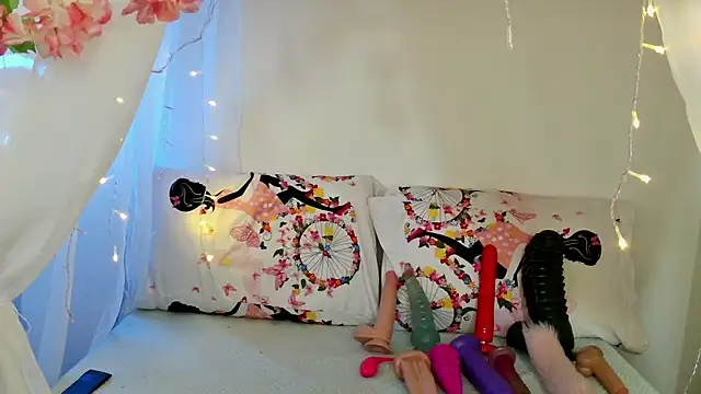 Ivanna Bruner online show from 16, 2, 2025