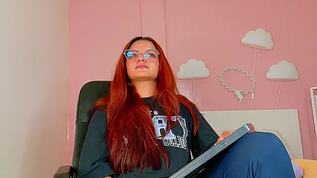 Snapshot of AbbyWathson chatting on 26, 9, 2025 AbbyWathson online show from 26, 9, 2025