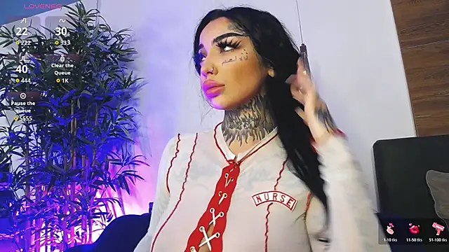 CreamyInkky  online show from 16, 4, 2026