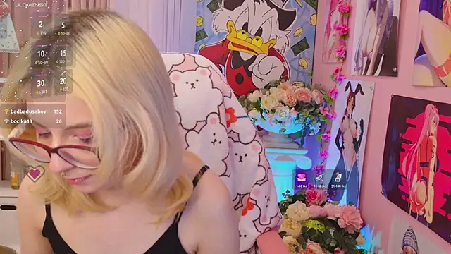 Coconut Mia online show from 20, 12, 2024