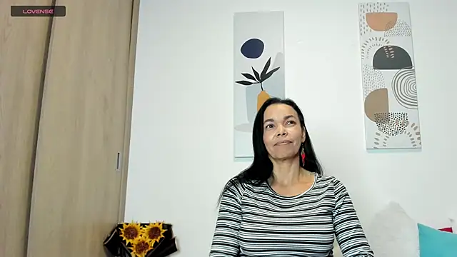 Snapshot of Evawalker_ chatting on 26, 2, 2025 Evawalker online show from 26, 2, 2025