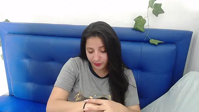 Snapshot of cherry_modelx_ chatting on 21, 5, 2026 cherry modelx online show from 21, 5, 2026