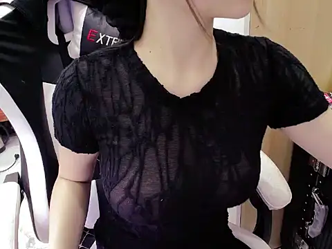 Snapshot of Lynk_Lee69 chatting on 22, 3, 2025 Lynk Lee69 online show from 22, 3, 2025