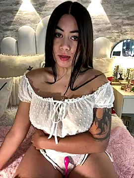  MadiLee  online show from 5, 12, 2024