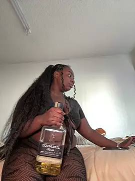 Snapshot of LillShayy chatting on 16, 1, 2026 LillShayy online show from 16, 1, 2026