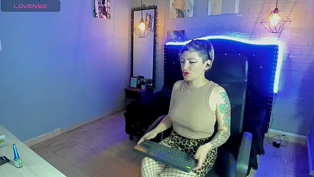 Maria fernandaxxx  online show from 26, 12, 2024