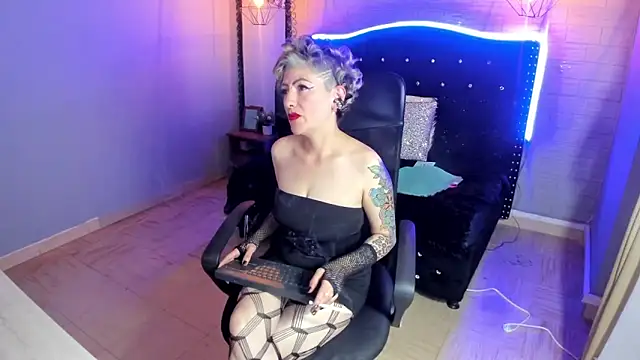 Maria fernandaxxx  online show from 11, 1, 2025