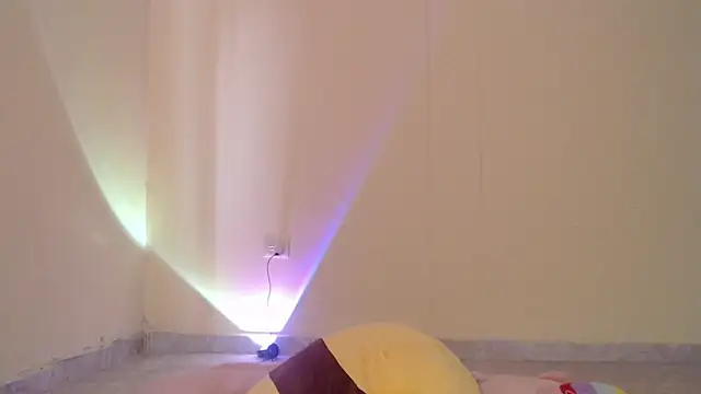  maiahairy  online show from 10, 2, 2025