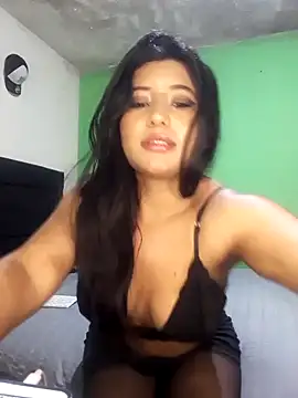 Snapshot of yuliparis chatting on 30, 9, 2025 yuliparis online show from 30, 9, 2025