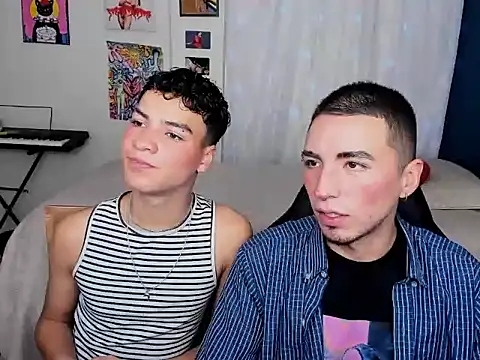 Snapshot of sweet_boys_xx chatting on 4, 3, 2025 sweet boys xx online show from 4, 3, 2025