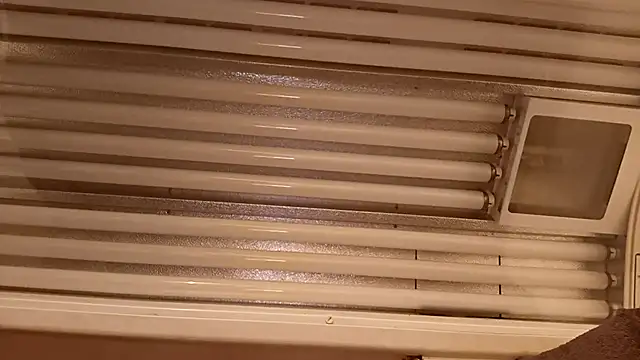 Snapshot of Timbojan28 chatting on 5, 4, 2026 Timbojan28 online show from 5, 4, 2026