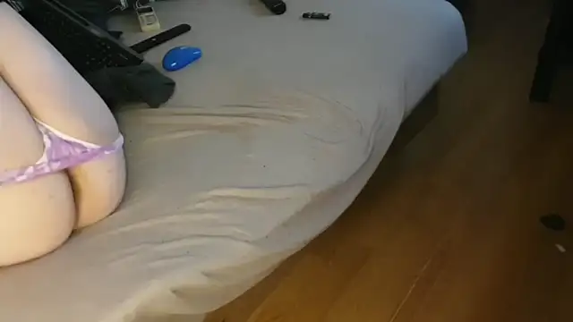 eblata04 online show from 25, 10, 2025