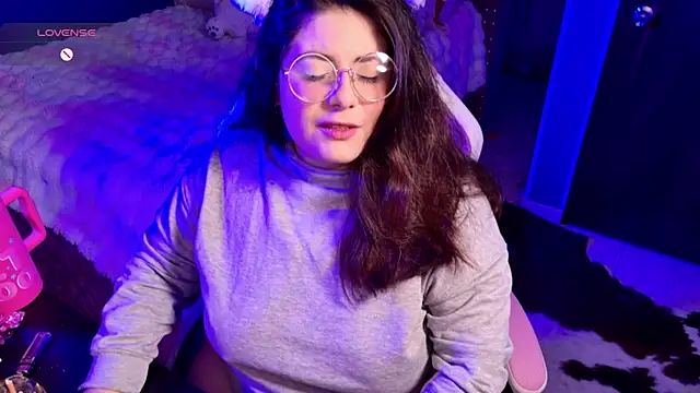 Snapshot of Azamy-12 chatting on 28, 5, 2026 Azamy-12 online show from 28, 5, 2026