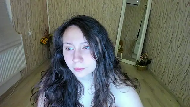 Snapshot of AishaRouhi chatting on 24, 1, 2025 AishaRouhi online show from 24, 1, 2025