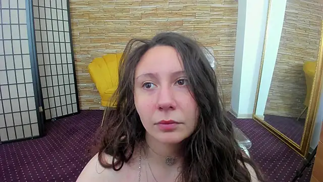 Snapshot of AishaRouhi chatting on 23, 11, 2025 AishaRouhi online show from 23, 11, 2025