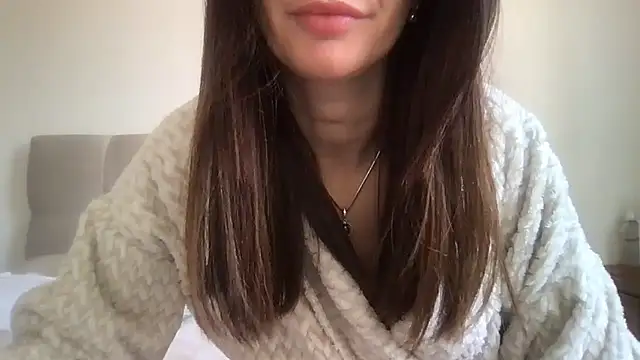 paolajonez online show from 20, 10, 2025