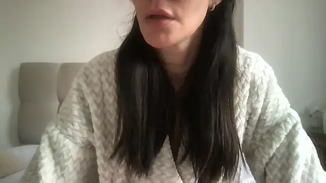 paolajonez online show from 2, 2, 2026