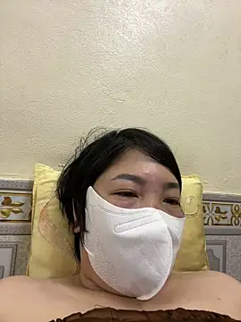 Snapshot of Hachi_Sweetbabie_ chatting on 27, 11, 2025 Hachi Sweetbabie online show from 27, 11, 2025