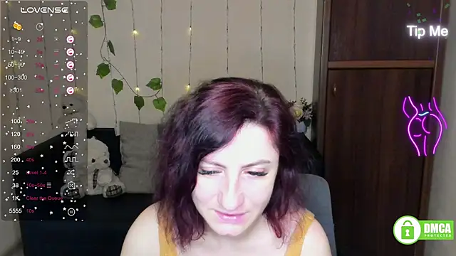 Muse kitty jenia online show from 1, 2, 2025
