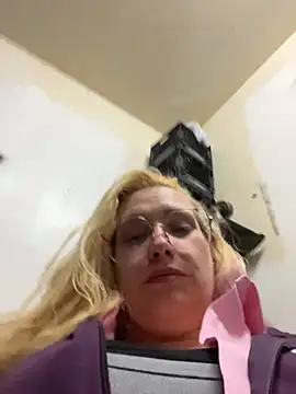 Snapshot of Lalalynn chatting on 28, 2, 2026 Lalalynn online show from 28, 2, 2026