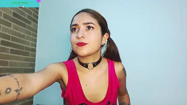 helenacyruss online show from 19, 12, 2024