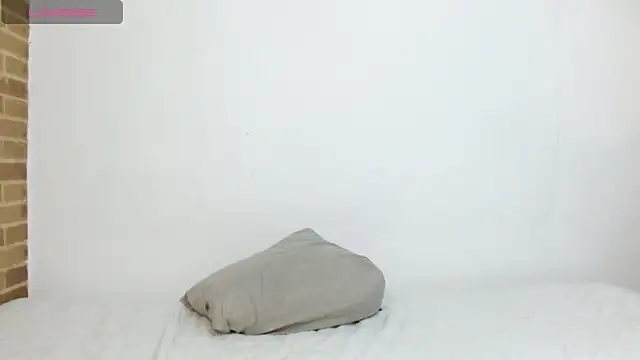 helenacyruss online show from 30, 12, 2024