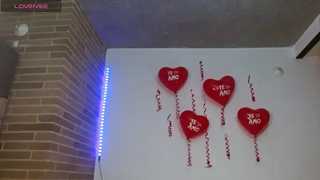 helenacyruss online show from 14, 2, 2025