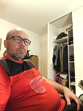 Snapshot of veryverybigdick45 chatting on 26, 5, 2026 veryverybigdick45 online show from 26, 5, 2026