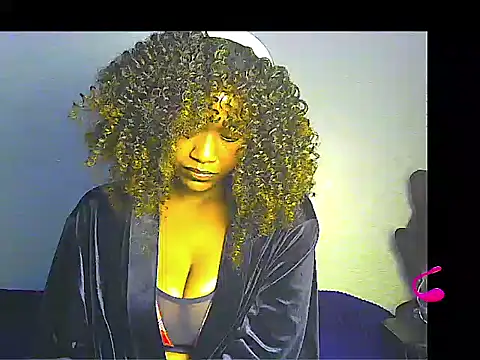 Snapshot of lilylovexx chatting on 23, 3, 2026 lilylovexx online show from 23, 3, 2026