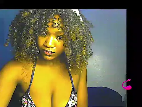 Snapshot of lilylovexx chatting on 1, 4, 2026 lilylovexx online show from 1, 4, 2026