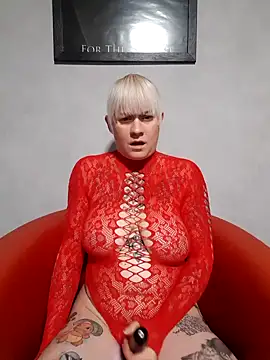 poussichienne online show from 28, 10, 2025