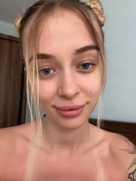 Snapshot of enjoy_my_beauty chatting on 11, 6, 2026 enjoy my beauty online show from 11, 6, 2026