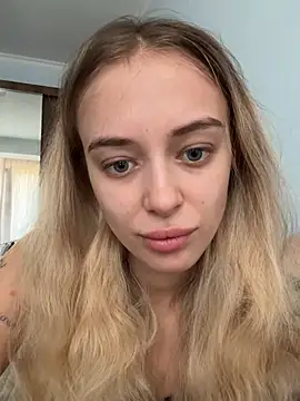 Snapshot of enjoy_my_beauty chatting on 9, 7, 2026 enjoy my beauty online show from 9, 7, 2026