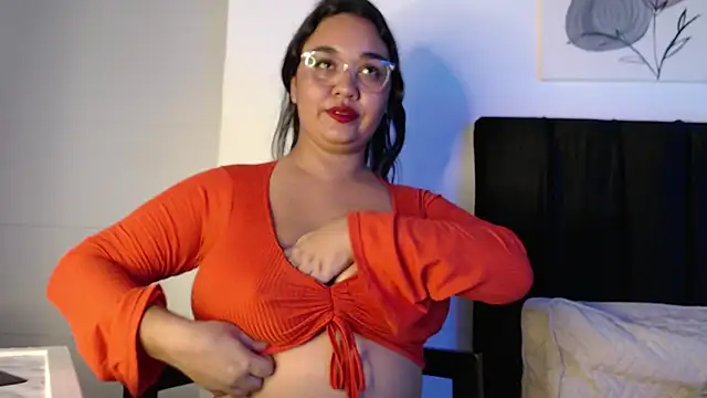 Snapshot of Alezapark chatting on 8, 2, 2025 Alezapark online show from 8, 2, 2025