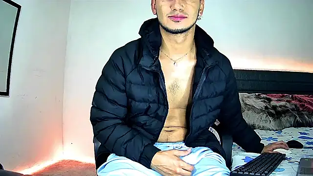 Snapshot of Kevin_Torres chatting on 20, 11, 2025 Kevin Torres online show from 20, 11, 2025