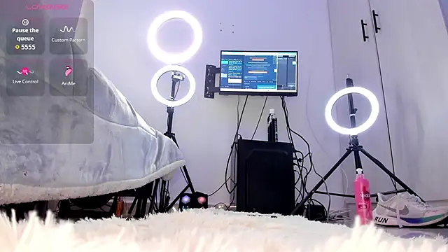 Snapshot of Damon_Bakert chatting on 16, 10, 2025 Damon Bakert online show from 16, 10, 2025