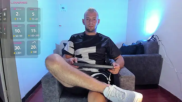 Snapshot of Damon_Bakert chatting on 10, 1, 2026 Damon Bakert online show from 10, 1, 2026