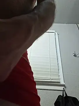 bigdickdaddy2184 online show from 25, 3, 2026