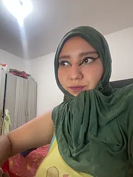 hannahayat online show from 12, 4, 2026